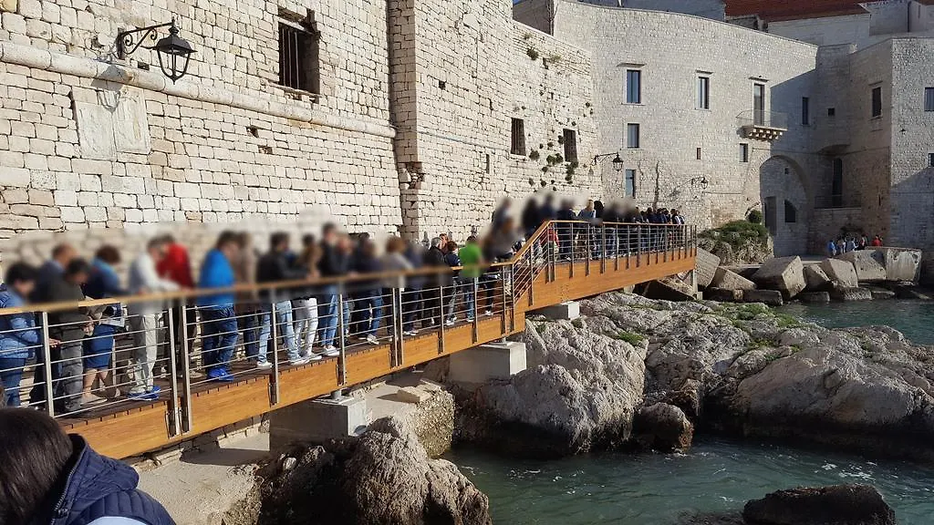 Centro Storico Suites Giovinazzo 2*,  Itálie